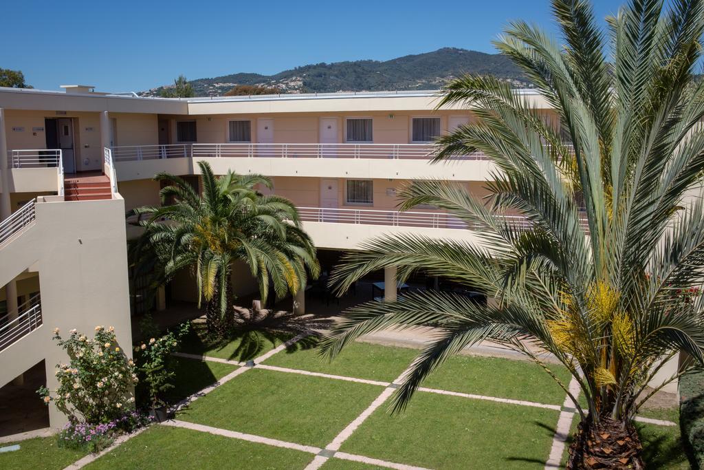 Mercure Cannes 4*