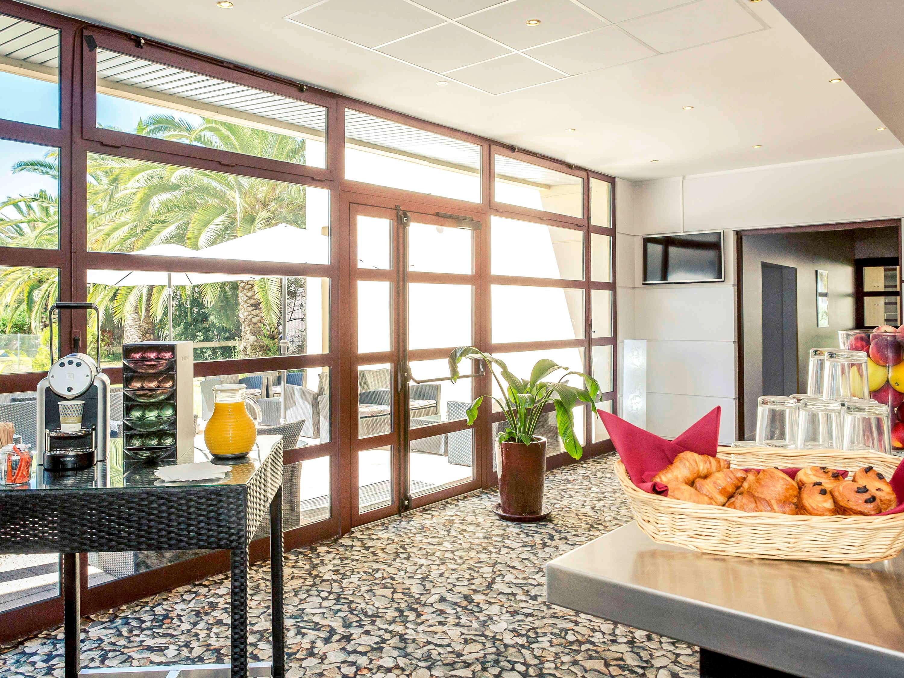 Mercure Cannes Hotel